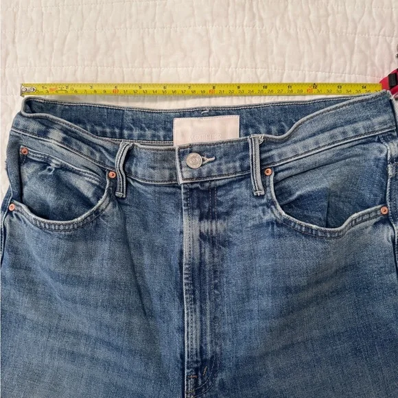 MOTHER High Waisted Smokin Double Heel - Picture 8 of 9